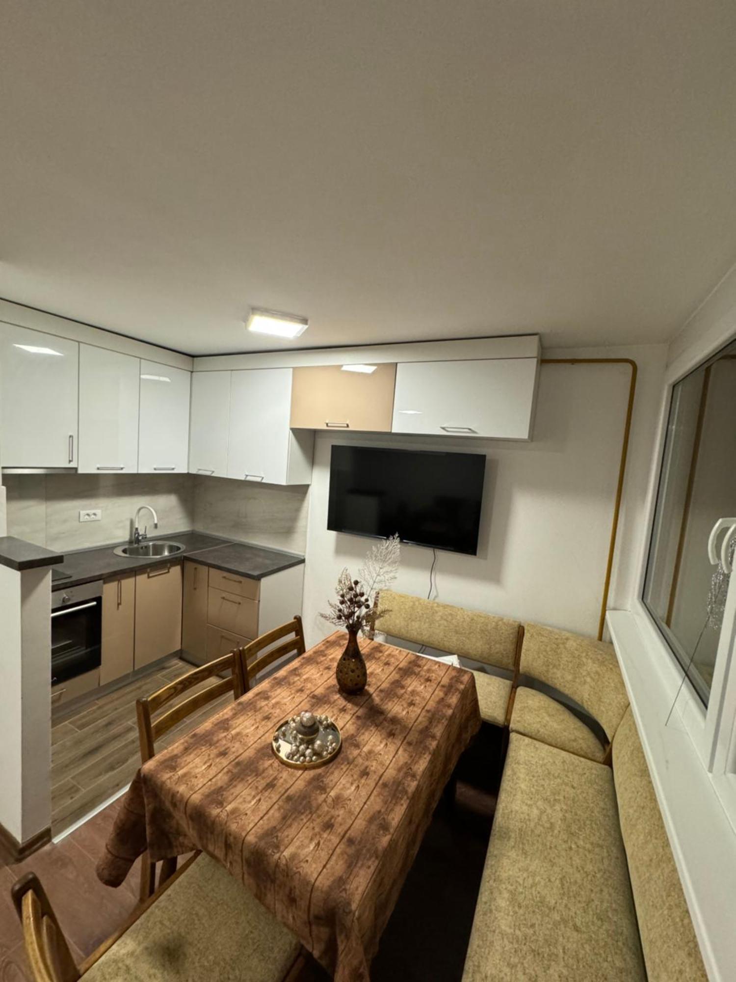 Sany Apartment